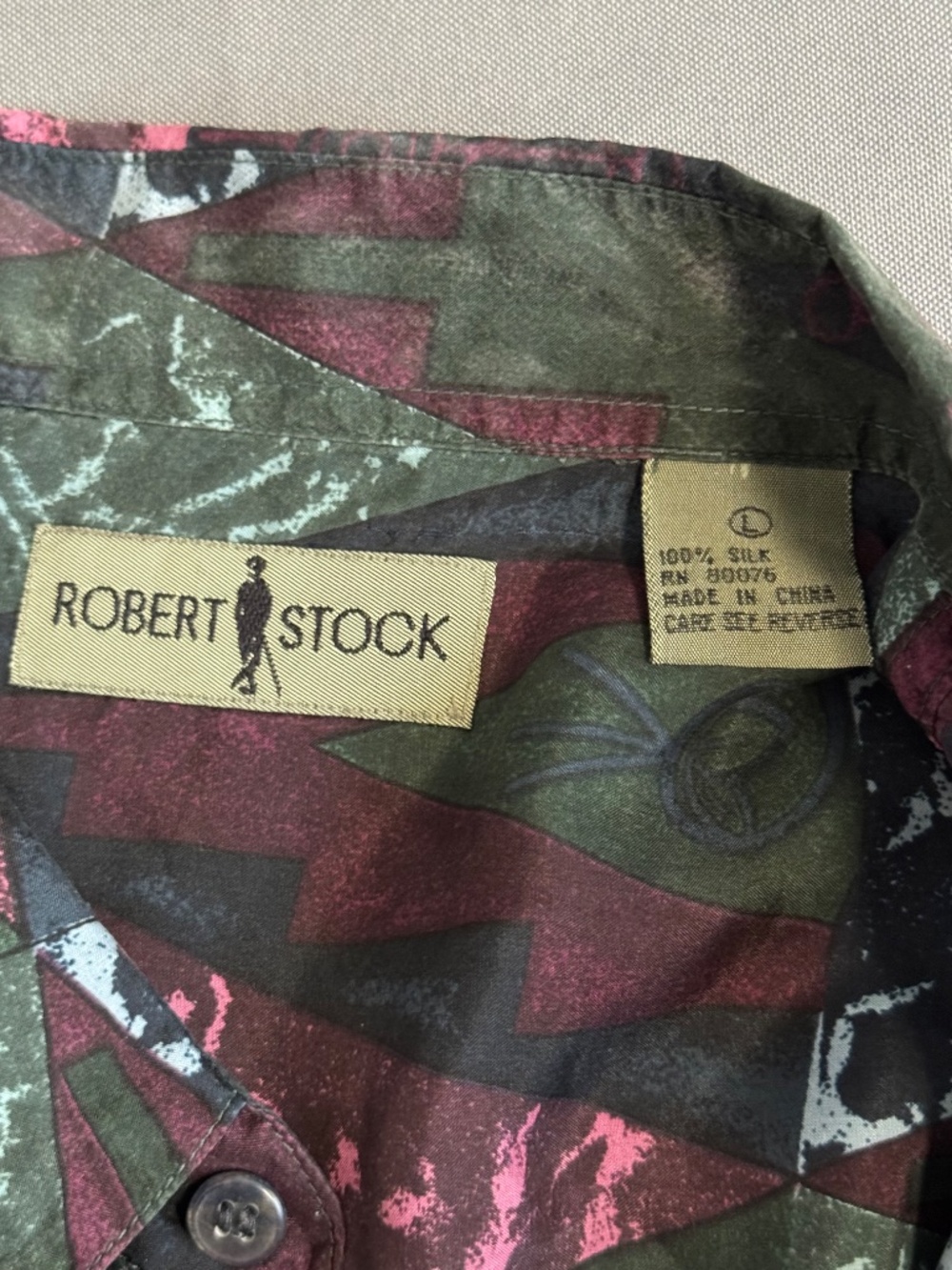 100% Silk Vintage "Robert Stock" Button Down Shirt Size Large - Picture 5 of 6